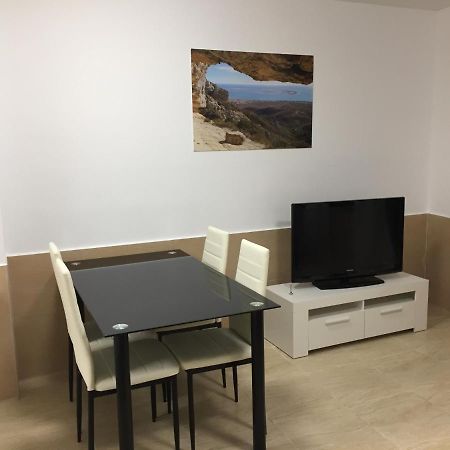Ferienwohnung Piso Centrico Cerca Del Puerto Sant Carlos de la Ràpita Exterior foto